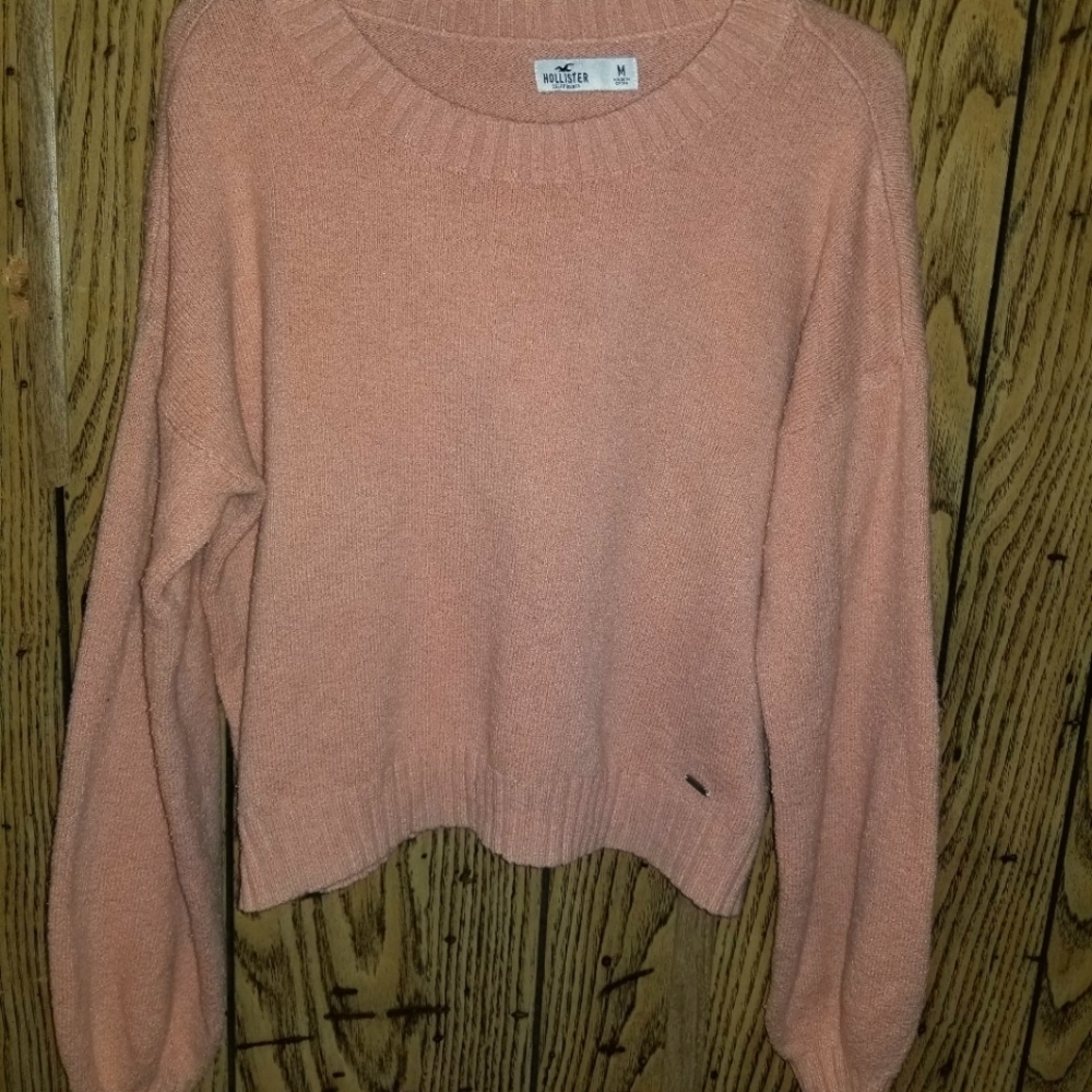 Hollister sweater